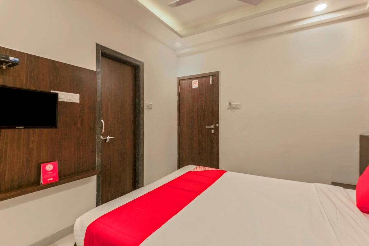 Oyo Flagship 19196 Shree Sai Niladri Residency Shirdi Exterior foto